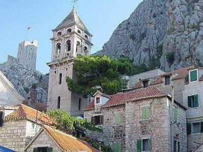 Enjoy Apartment Omis Exterior photo